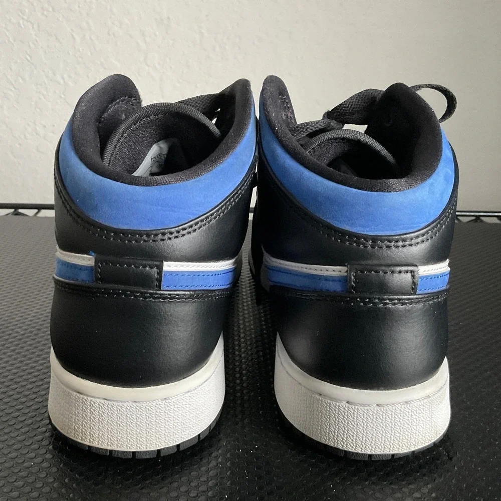 Air Jordan 1 Mid Signal Blue Black White GS 554725-140 Kids Size 6.5Y